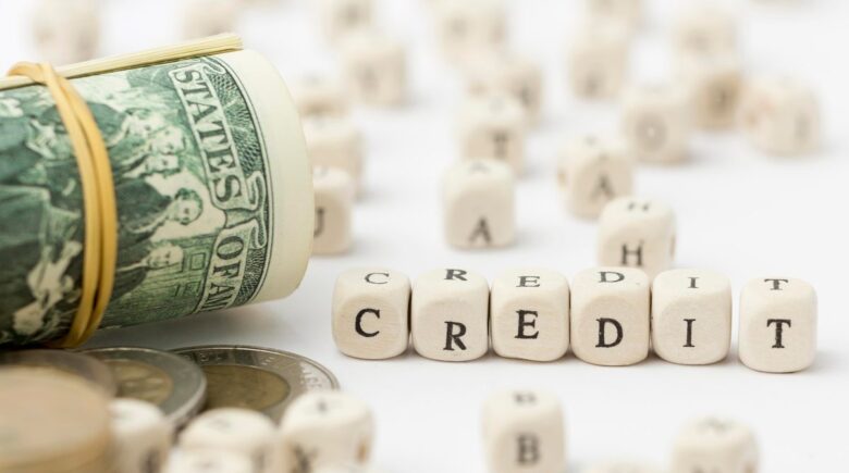 Credit union savings apps syncing with financial tools for automated savings and education
