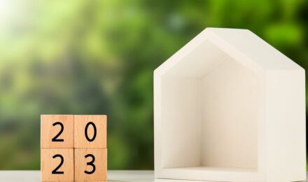 Americans Saving Rates 2025: Data and Behavioral Analysis