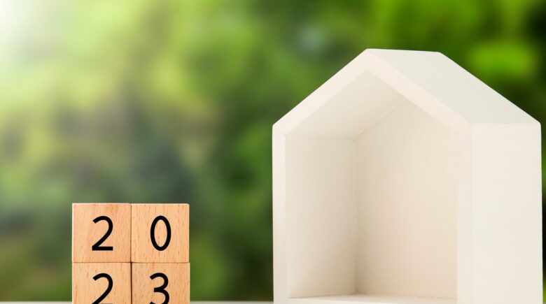 Americans Saving Rates 2025: Data and Behavioral Analysis