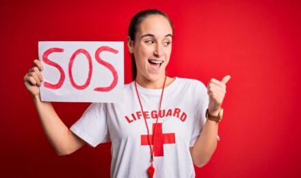 People struggling to save for emergencies with low emergency savings balances