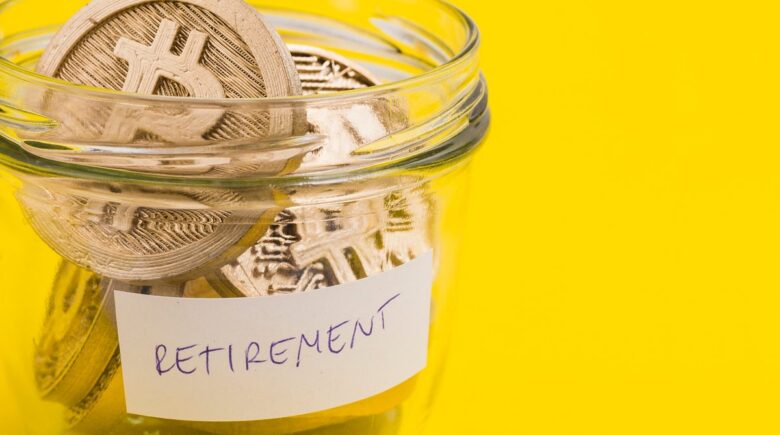 Chart comparing traditional 4% rule to updated 3.3% withdrawal rate for 30-year retirements